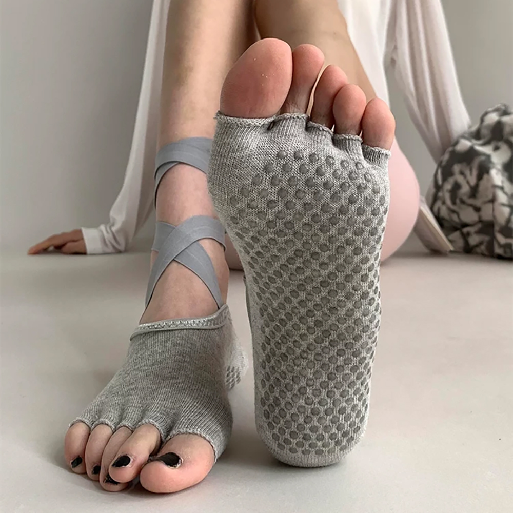 Kaus Kaki Yoga Pilates Wanita  - Pilates Yoga Youtube ulasan dan harga